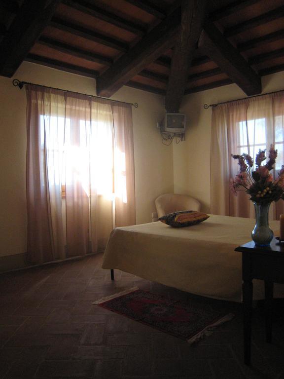 Bed and Breakfast Seven Кортона Номер фото